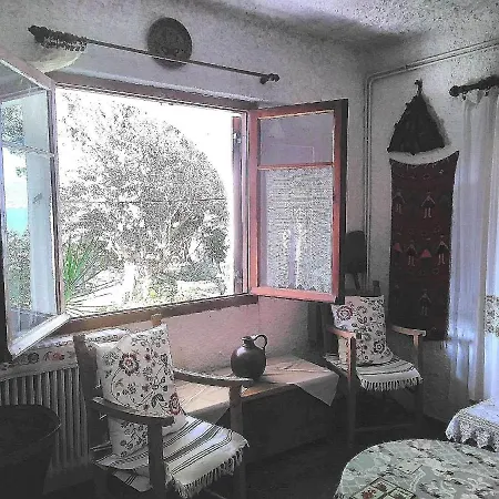 Holiday home Tsouderos Katakalion