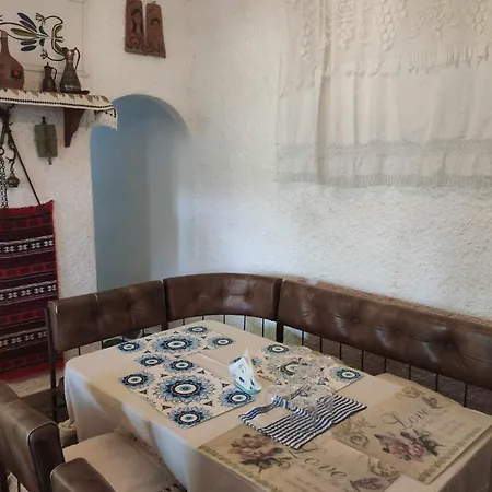 Holiday home Tsouderos