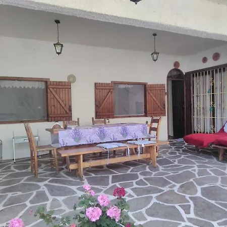 Holiday home Tsouderos *