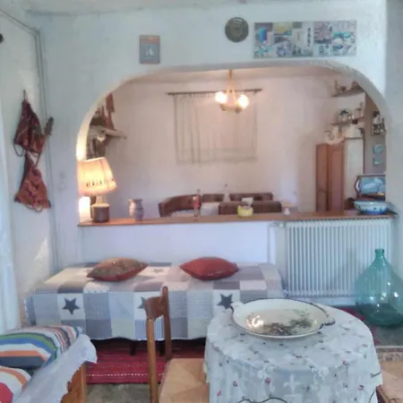 Holiday home Tsouderos Katakalion